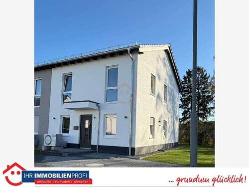 Foto - Haus zum Mieten in Lich-Muschenheim 1.700,00 € 120 m²