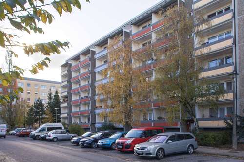 Foto - Wohnung zum Mieten in Neubrandenburg 303,00 € 60.76 m²