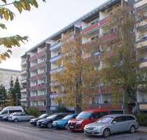 Wohnung zum Mieten in Neubrandenburg 303,00 € 60.76 m²
