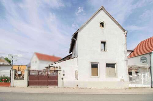 Foto - Haus zum Kaufen in Monsheim 269.000,00 € 290.22 m²