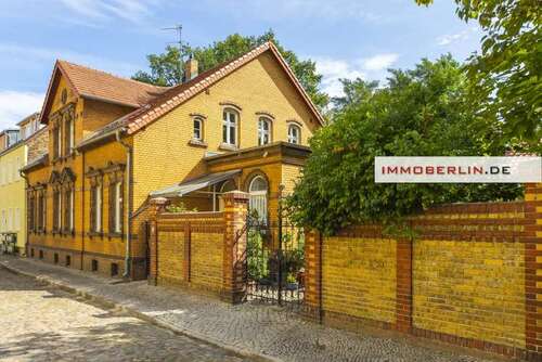 Foto - Haus zum Kaufen in Luckenwalde 595.000,00 € 267 m²