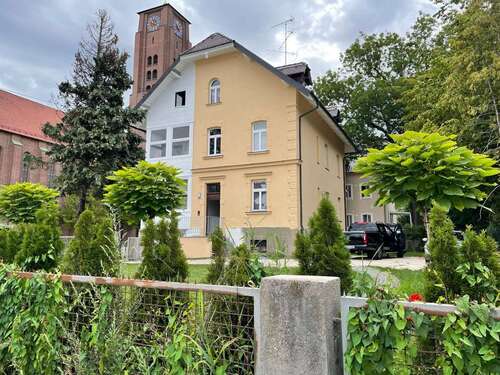 Foto - Haus zum Kaufen in Augsburg 1.028.000,00 € 224 m²