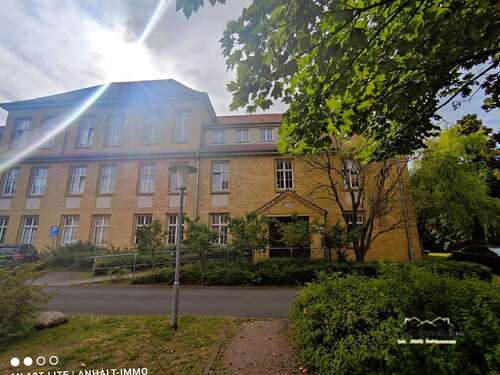 Foto - Wohnung zum Mieten in Bitterfeld-Wolfen 500,00 € 66.9 m²