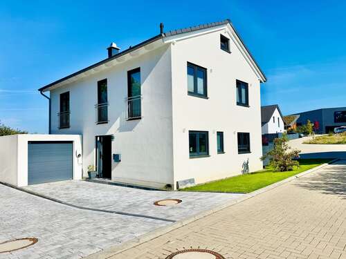 Foto - Haus zum Kaufen in Remscheid 629.000,00 € 145 m²