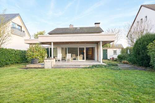 Foto - Haus zum Kaufen in Hilden 849.000,00 € 172 m²