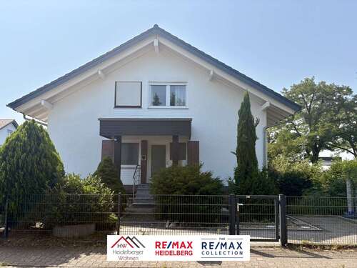 Foto - Haus zum Kaufen in Walldorf 780.000,00 € 180.55 m²