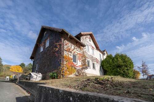 Foto - Haus zum Kaufen in Coburg 245.000,00 € 220 m²