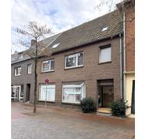 Haus zum Kaufen in Emmerich am Rhein 359.000,00 € 259.85 m²