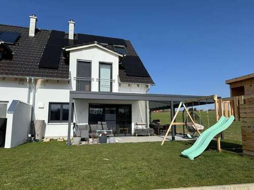 Foto - Haus zum Mieten in Röhrmoos 2.490,00 € 160 m²