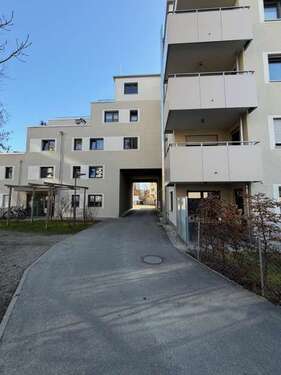 Foto - Wohnung zum Mieten in Landshut 1.100,00 € 73 m²