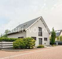 Haus zum Kaufen in Dudenhofen 729.000,00 € 200 m²