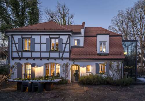 Foto - Haus zum Kaufen in München 3.550.000,00 € 267 m²