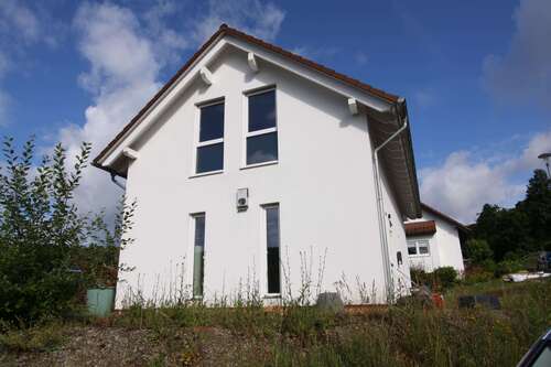 Foto - Haus zum Kaufen in Gräfendorf 279.000,00 € 136.4 m²