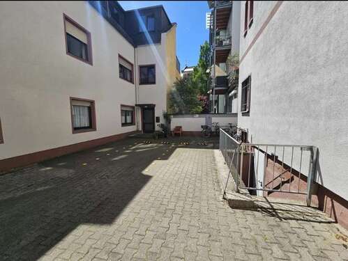 Foto - Garage zu vermieten in Frankfurt 150,00 €