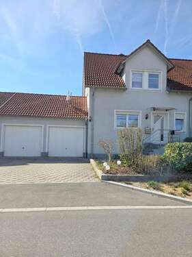 Foto - Haus zum Kaufen in Teublitz 465.000,00 € 179 m²