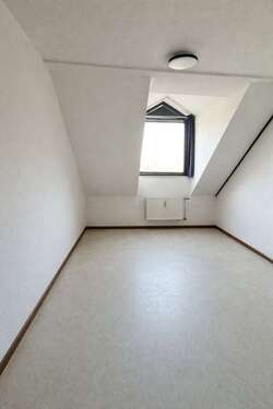 Foto - Wohnung zum Mieten in Erlangen 420,00 € 15 m²