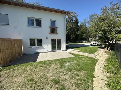 Foto - Haus zum Mieten in Rohrdorf 2.300,00 € 142 m²
