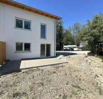 Haus zum Mieten in Rohrdorf 2.350,00 € 142 m²