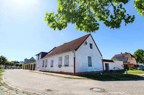 Foto - Haus zum Kaufen in Bördeland 50.000,00 € 80.24 m²