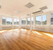 Büro in Stuttgart 5.410,00 € 303 m²