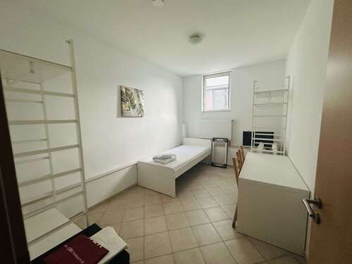 Foto - Wohnung zum Mieten in Stuttgart 435,00 € 17 m²
