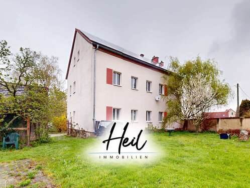 Foto - Haus zum Kaufen in Groitzsch 149.000,00 € 239 m²