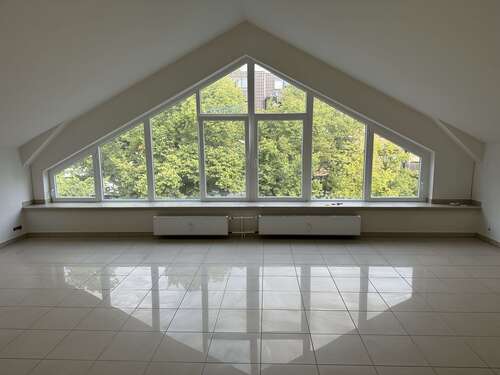 Foto - Wohnung zum Mieten in Neuss 450,00 € 50 m²