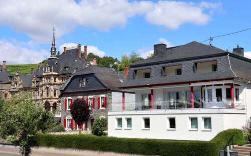 Foto - Haus zum Kaufen in Lieser 1.850.000,00 € 380 m²