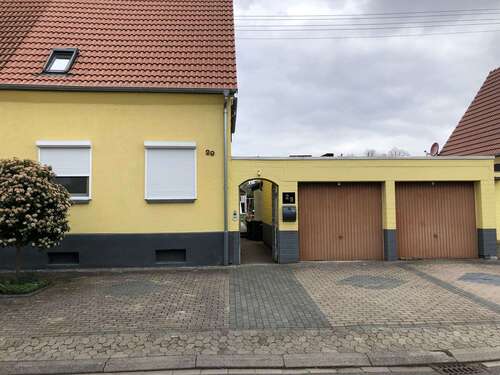 Foto - Haus zum Kaufen in Ludwigshafen 485.000,00 € 168 m²