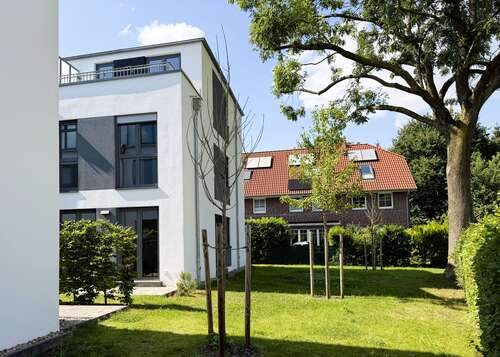 Foto - Haus zum Mieten in Halstenbek 2.175,00 € 136 m²