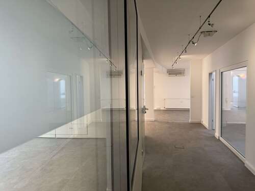 Foto - Büro in Oberursel 3.000,00 € 256 m²