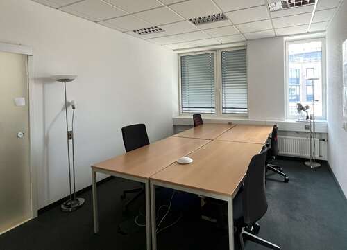 Foto - Büro in Leipzig 603,00 € 30 m² - 603,00&nbsp;EUR Kaltmiete, ca.&nbsp; 30,00&nbsp;m&sup2;