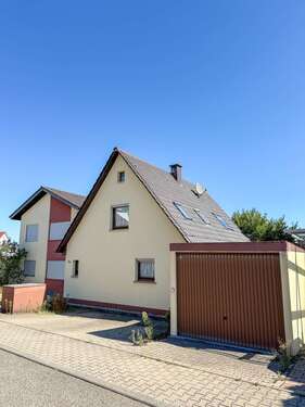 Foto - Haus zum Kaufen in Pforzheim 325.000,00 € 90.95 m²