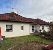 Haus zum Kaufen in Neuhausen 289.000,00 € 260 m²