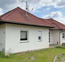 Haus zum Kaufen in Neuhausen 270.000,00 € 260 m²