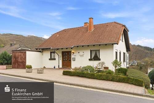 Foto - Haus zum Kaufen in Schuld 240.000,00 € 90.9 m²