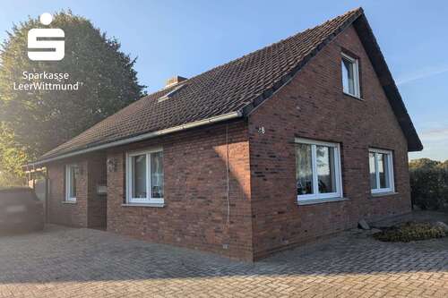 Foto - Haus zum Kaufen in Weener 210.000,00 € 150 m²