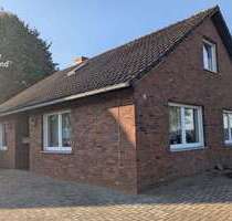 Haus zum Kaufen in Weener 210.000,00 € 150 m²