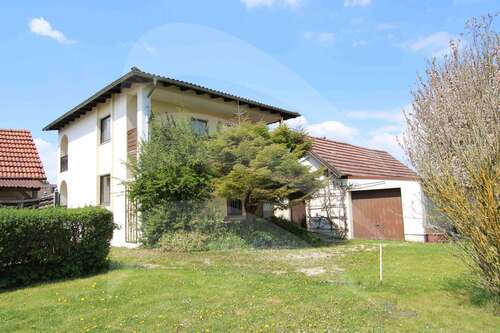 Foto - Haus zum Kaufen in Landau an der Isar 449.000,00 € 200 m²