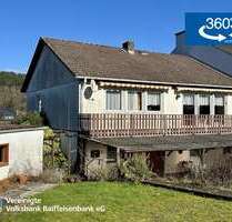 Haus zum Kaufen in Wittlich Lüxem 280.000,00 € 150 m² - Wittlich / Lüxem