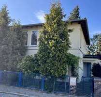 Haus zum Kaufen in Berlin-Reinickendorf 645.000,00 € 178 m²