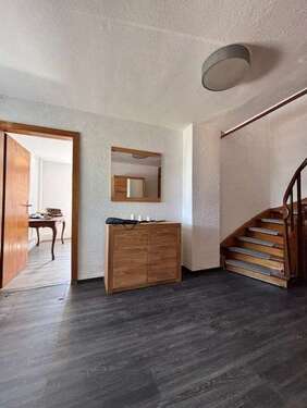 Foto - Haus zum Kaufen in Rommerskrichen Ramrath 220.000,00 € 121 m²