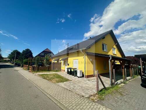 Foto - Haus zum Mieten in Briesen 1.440,00 € 120 m²