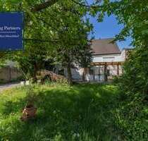 Haus zum Kaufen in Düsseldorf 698.000,00 € 220 m²