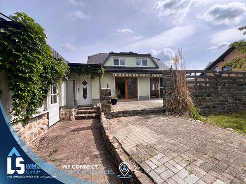 Foto - Haus zum Kaufen in Stendal 399.000,00 € 142.05 m²