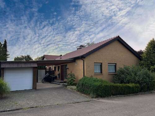 Foto - Haus zum Kaufen in Michelfeld 449.000,00 € 122 m²