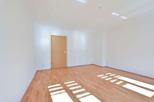 Foto - Wohnung zum Mieten in OelsnitzErzgebirge 425,00 € 65 m²