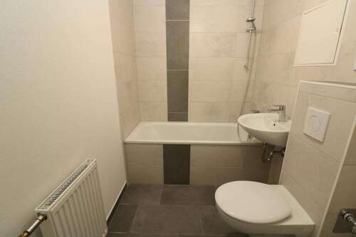 Foto - Wohnung zum Mieten in Freiberg 379,00 € 55.26 m²