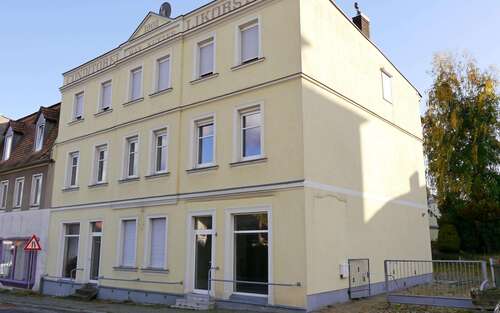 Foto - Haus zum Kaufen in Döbern 129.000,00 € 275 m²