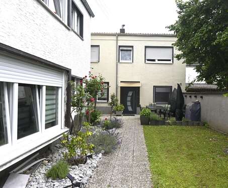 Foto - Wohnung zum Kaufen in Bornheim 247.000,00 € 115 m²